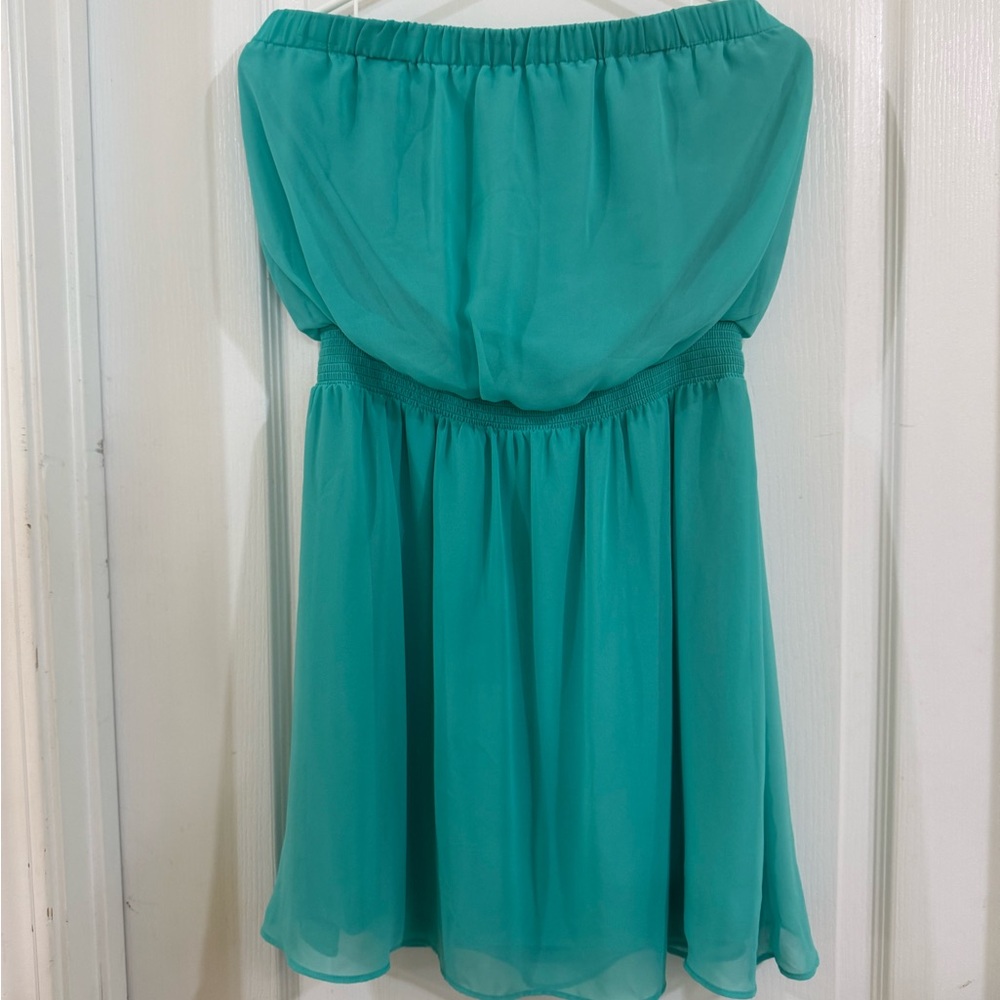 Express Women’s strapless dress blue, size L
